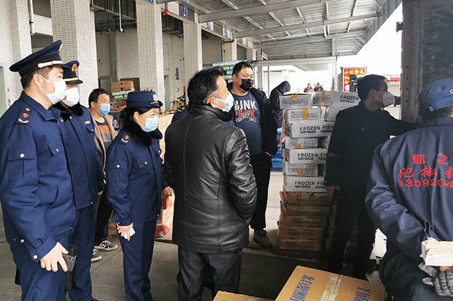 南京市市場(chǎng)監(jiān)管人員用“五字訣”助力企業(yè)復(fù)工紀(jì)實(shí)