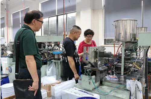 中國制筆協會領導深入桐廬企業調研，助力產業轉型升級與市場拓展